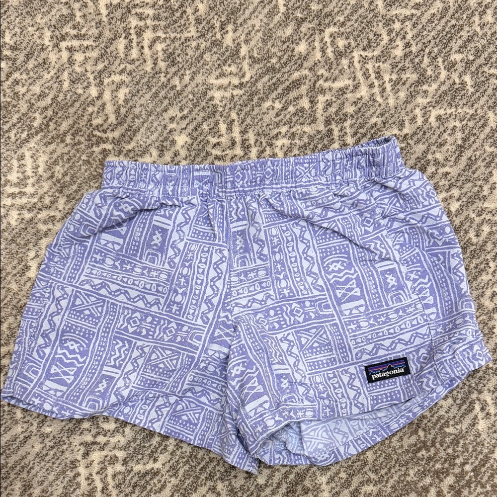 Patagonia kids Light purple baggies Shorts, size M